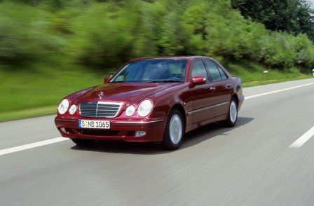 E 10